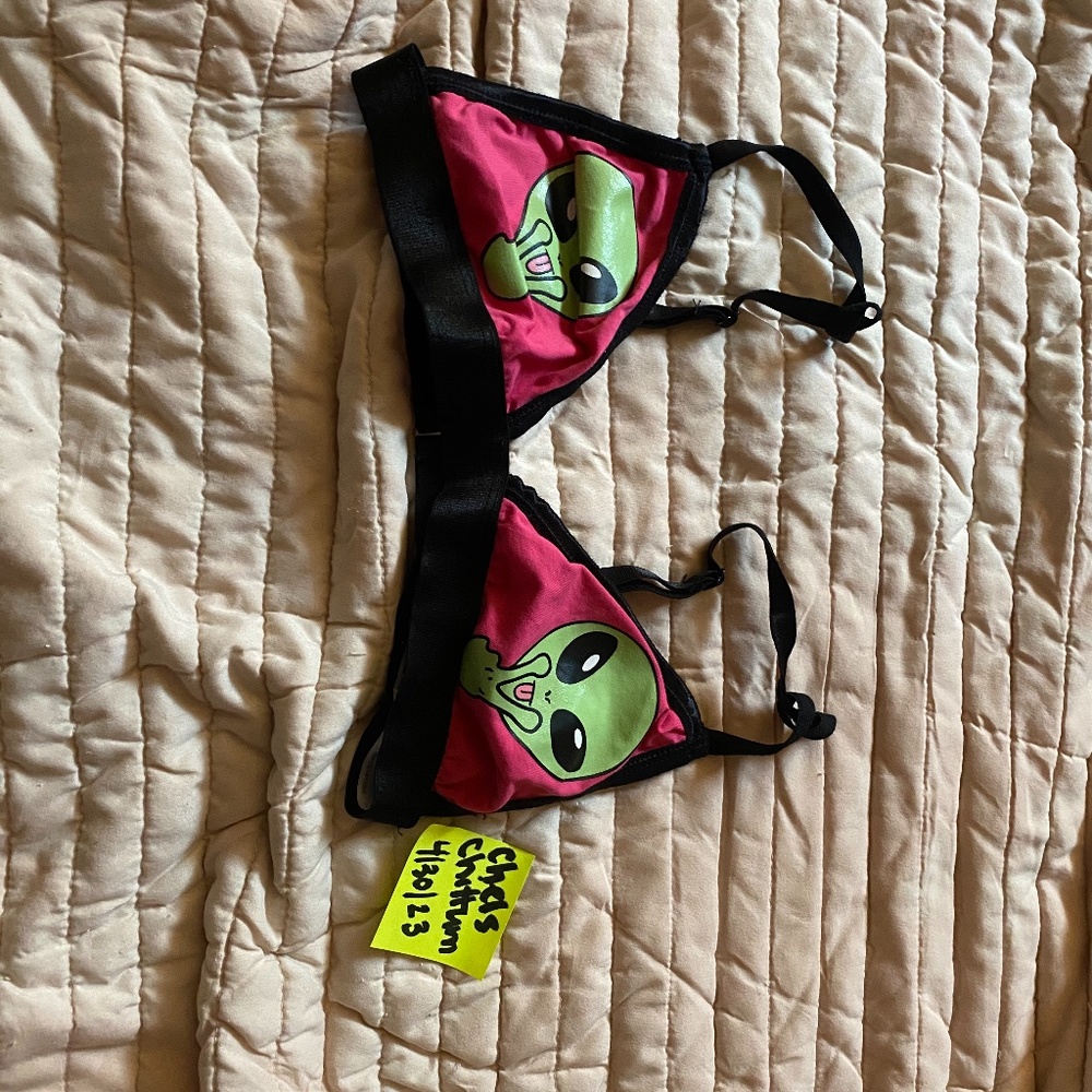 Dolls kill alien rave top